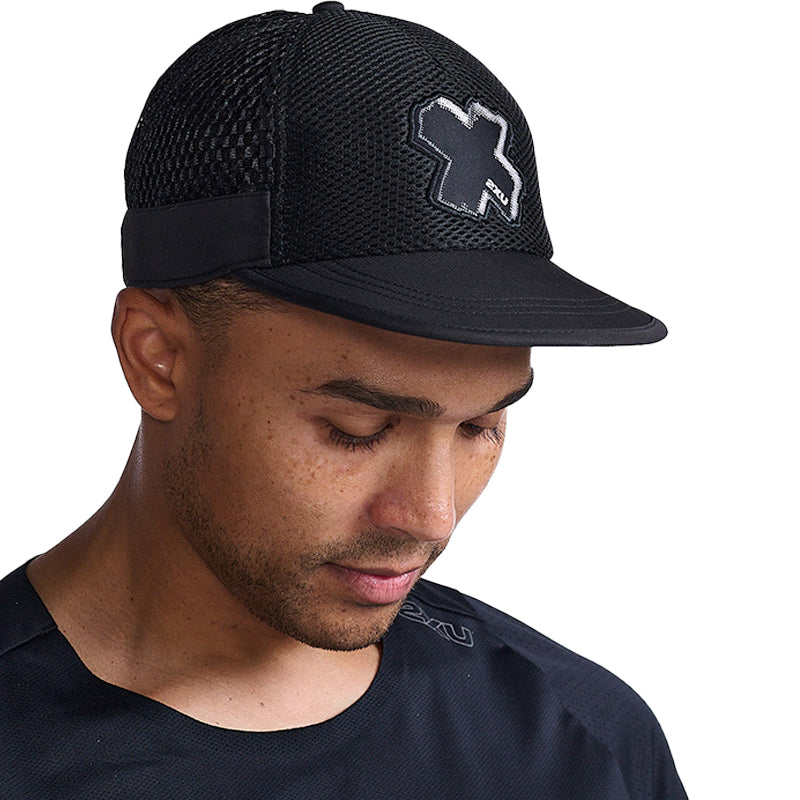 2xu Light Speed Trucker