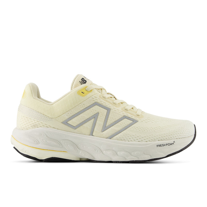 New Balance Womens 860V14