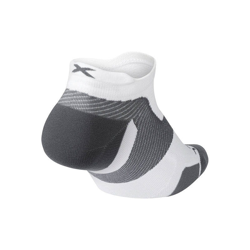 2xu Vectr Light Cushion No Show Socks
