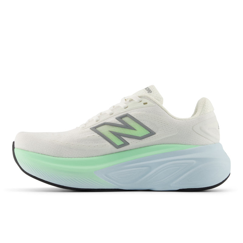 New Balance Women More v6