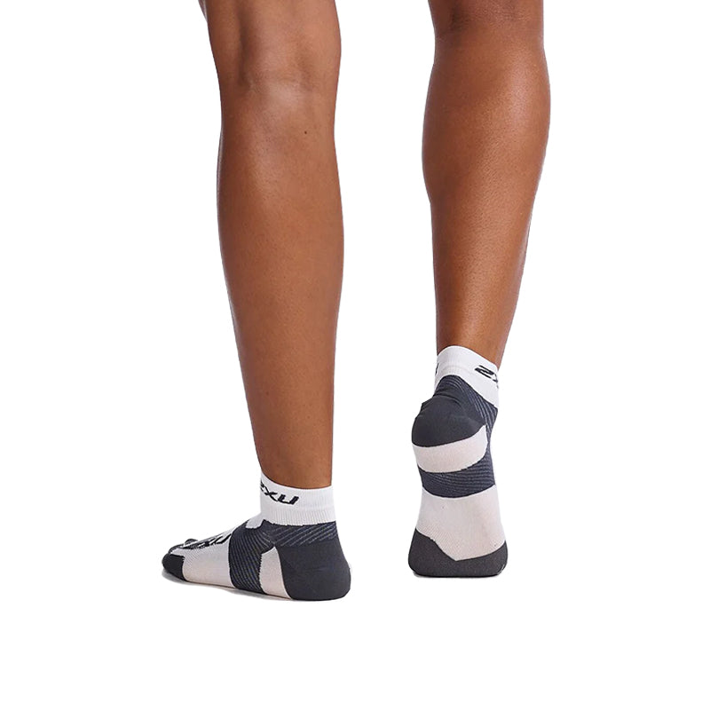 2xu Vectr Ultralight 1/4 Crew Socks